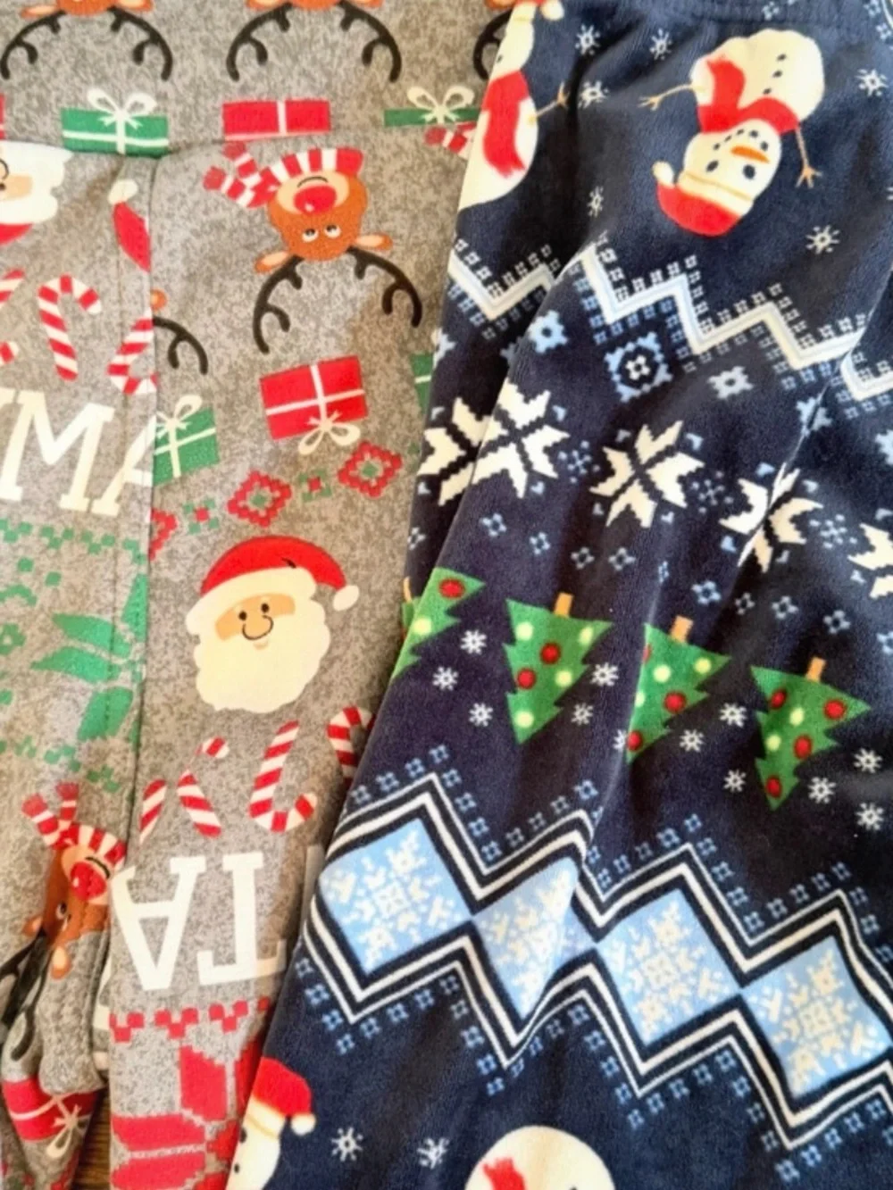 Kids Holiday Christmas Fleece Pajama Bottoms - Cozy, Unisex kids large 11-13